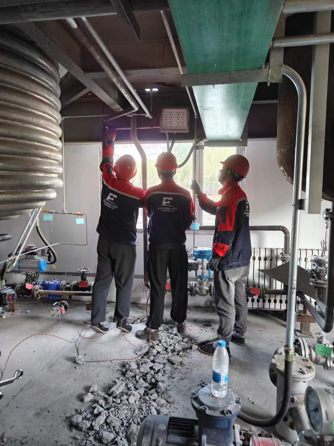 乌海阿拉善某化工厂施工掠影