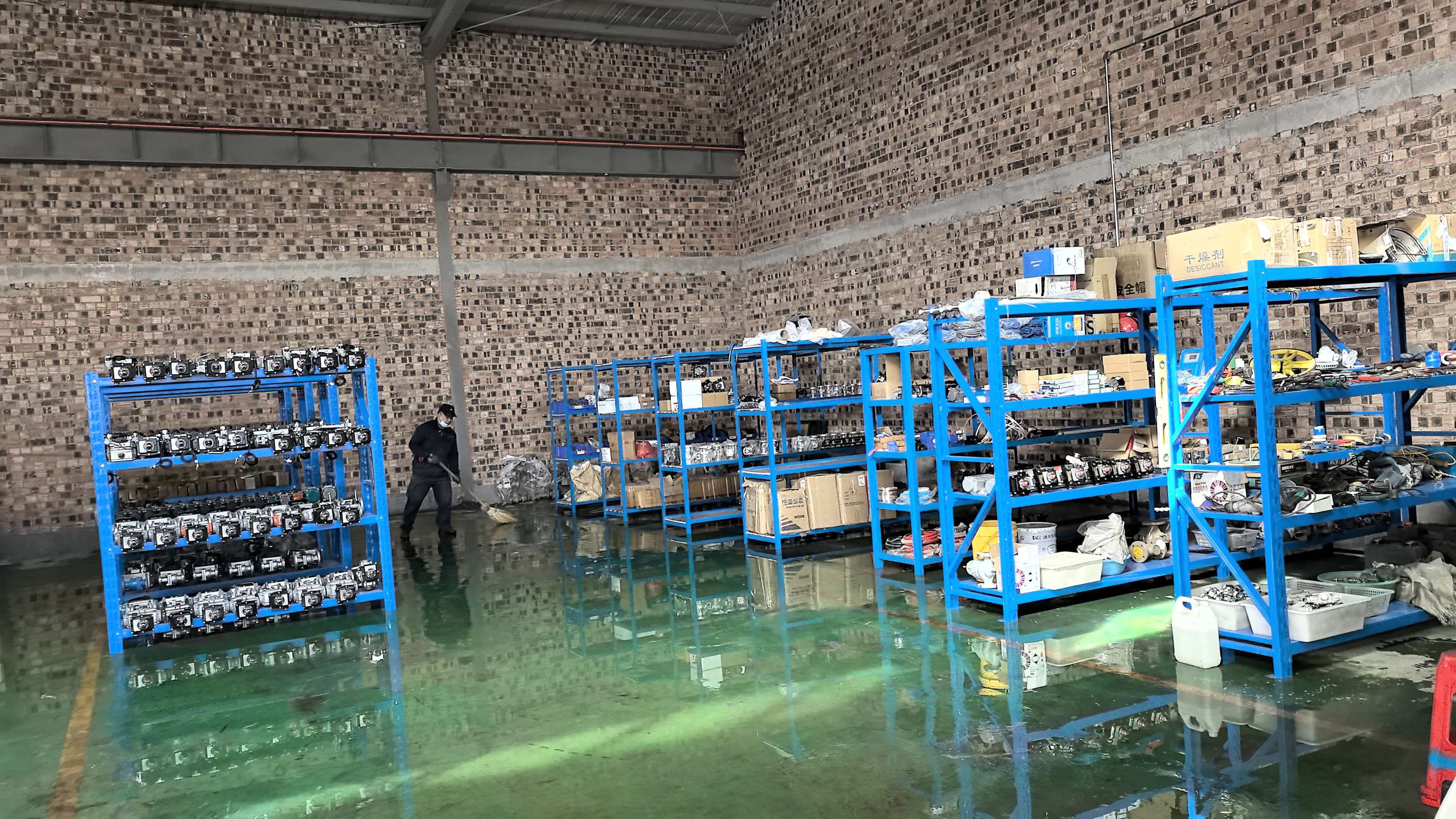 乌海工厂维保车间